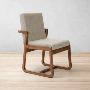 Silla Gaudi Bland Natural laca bellota
